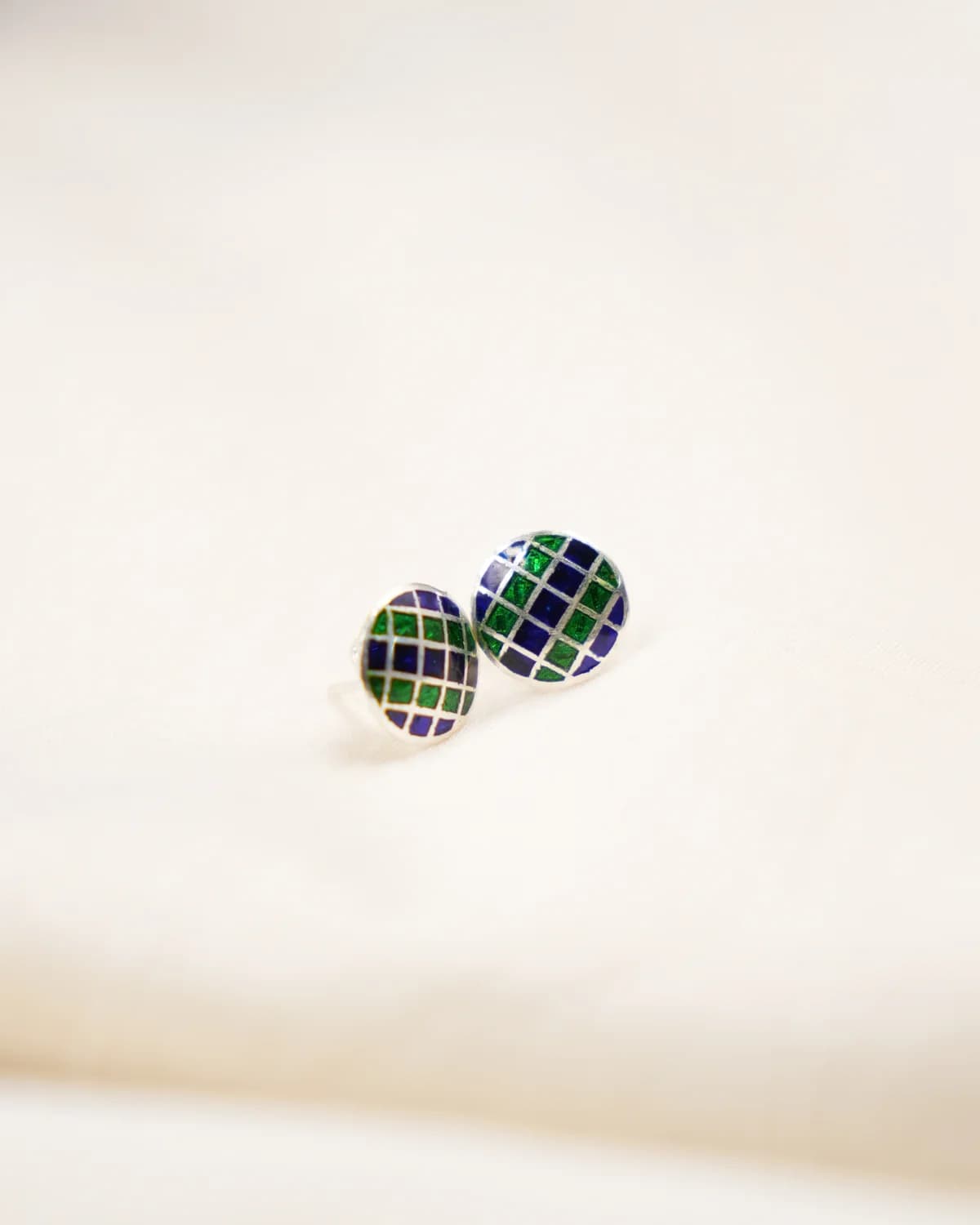 Ch Green And Blue Square Stud
