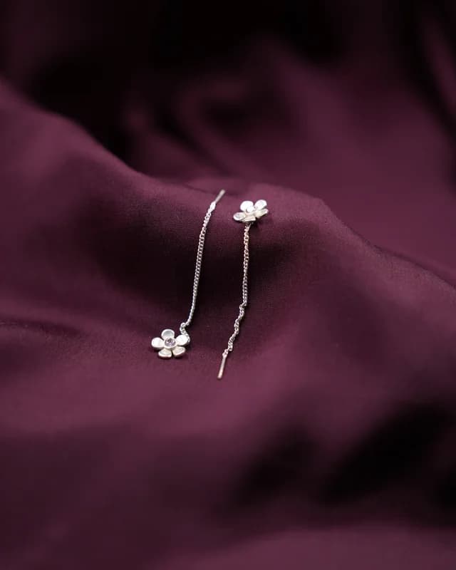 Flower Sui Dhaga
