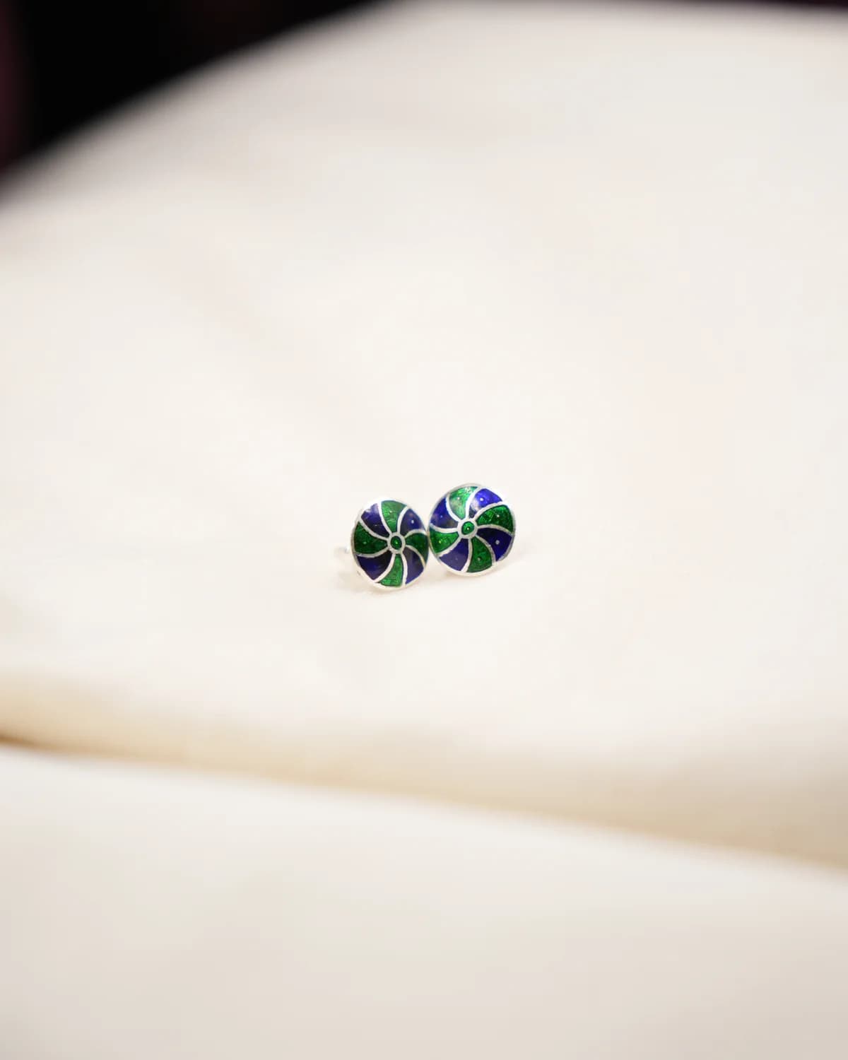 Blue Green Wheel