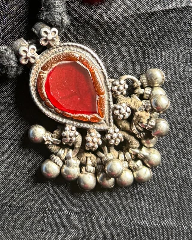 Heirloom Maroon Chain
