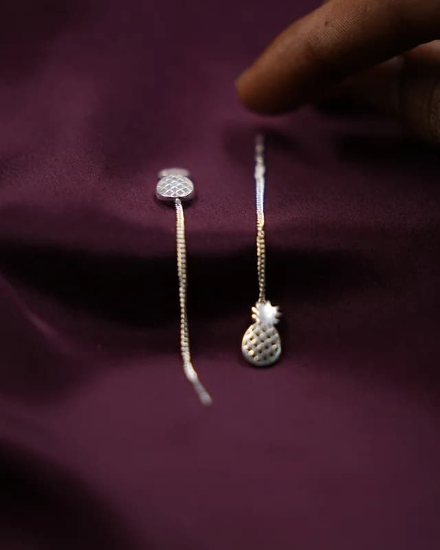 Pineapple Charm Silver Threaders