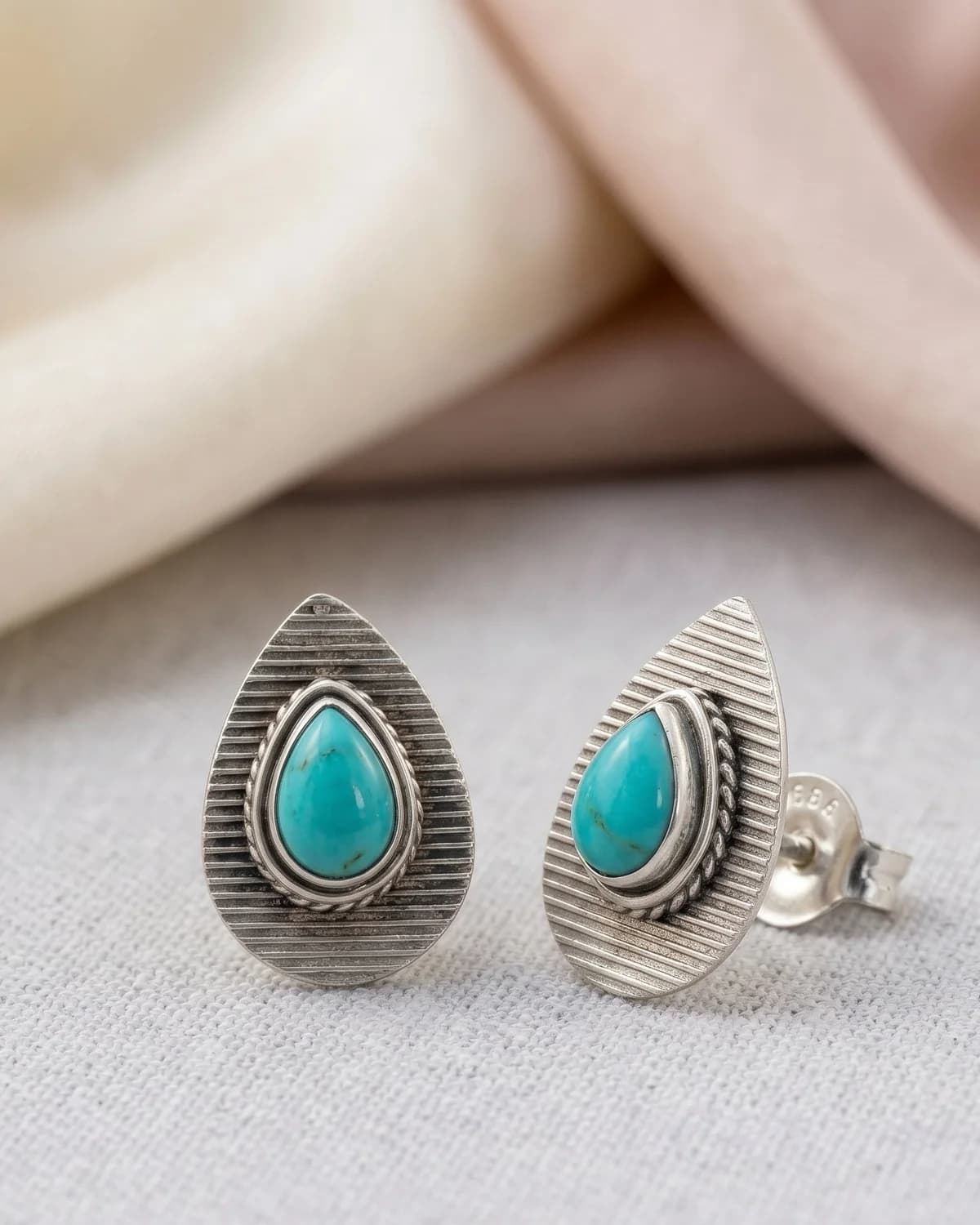 Turquoise Drop