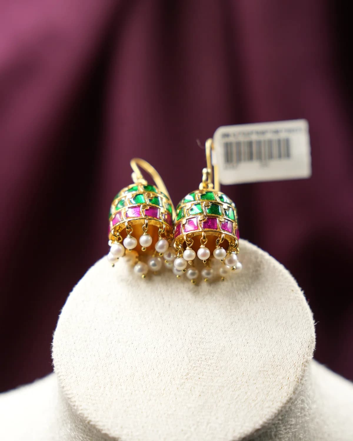 Kundan Jhumkas