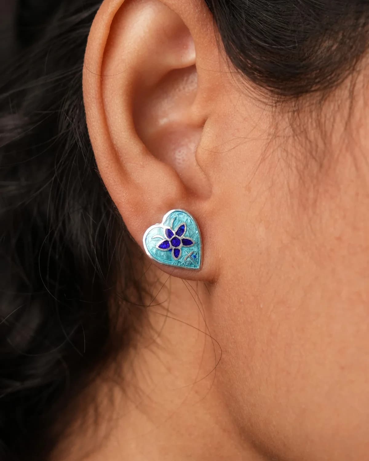 Ht Blue Heart With White Star