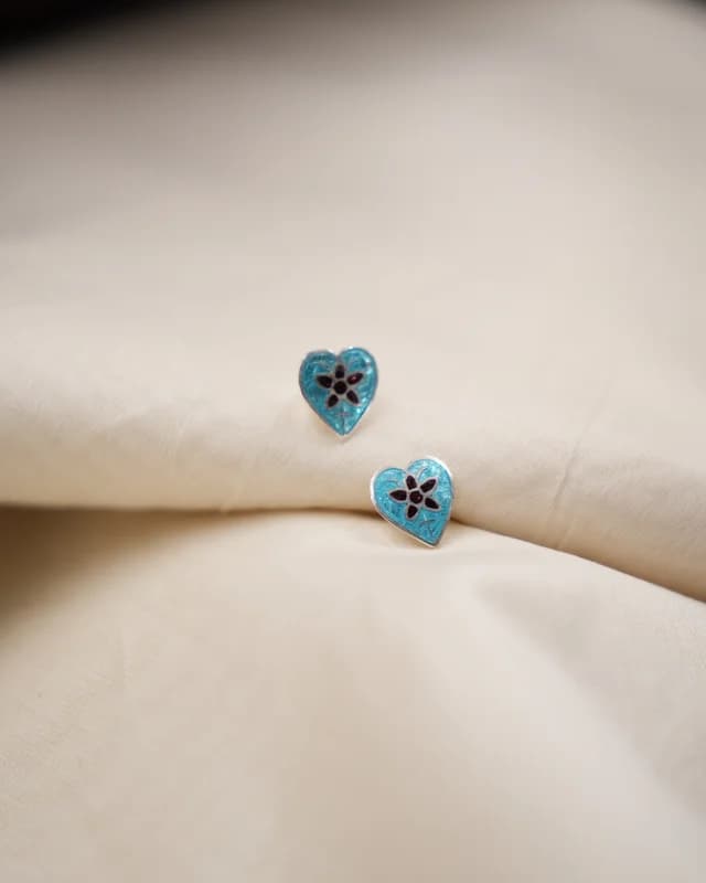 Ht Blue Heart With Brown Star
